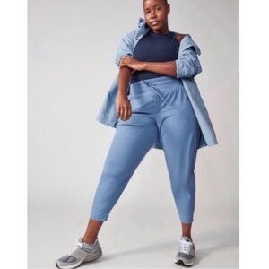 NWOT Athleta Trekki North Joggers in Cottage Blue